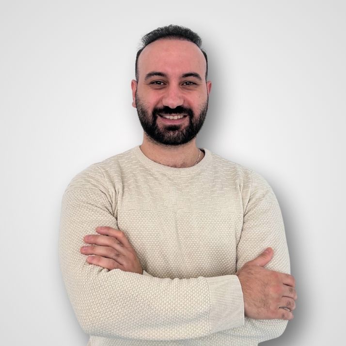 Sansimon Elia, Salesforce Consultant